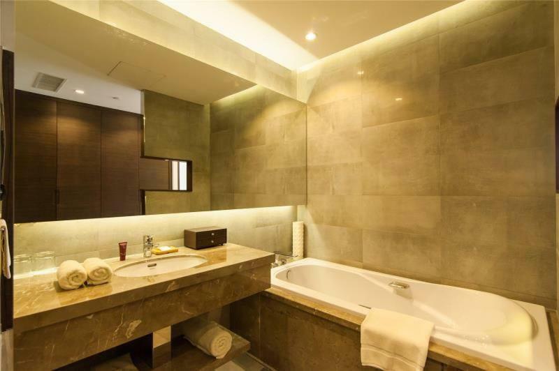 Green Park Hotel Tianjin Binhai  Exterior foto